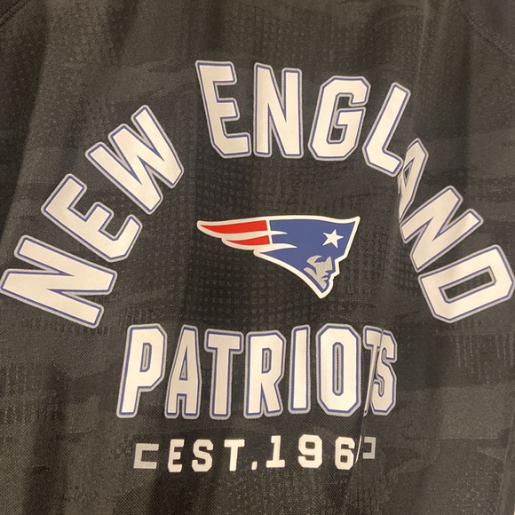 New England Patriots Short Sleeve T-Shirt Size XXL - Picture 4 of 4